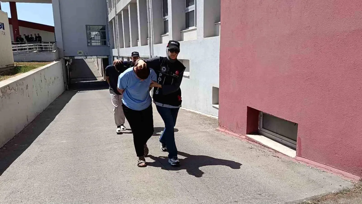 Adana'da Uyuşturucu Operasyonu: 5 Kilo Esrar Ele Geçirildi