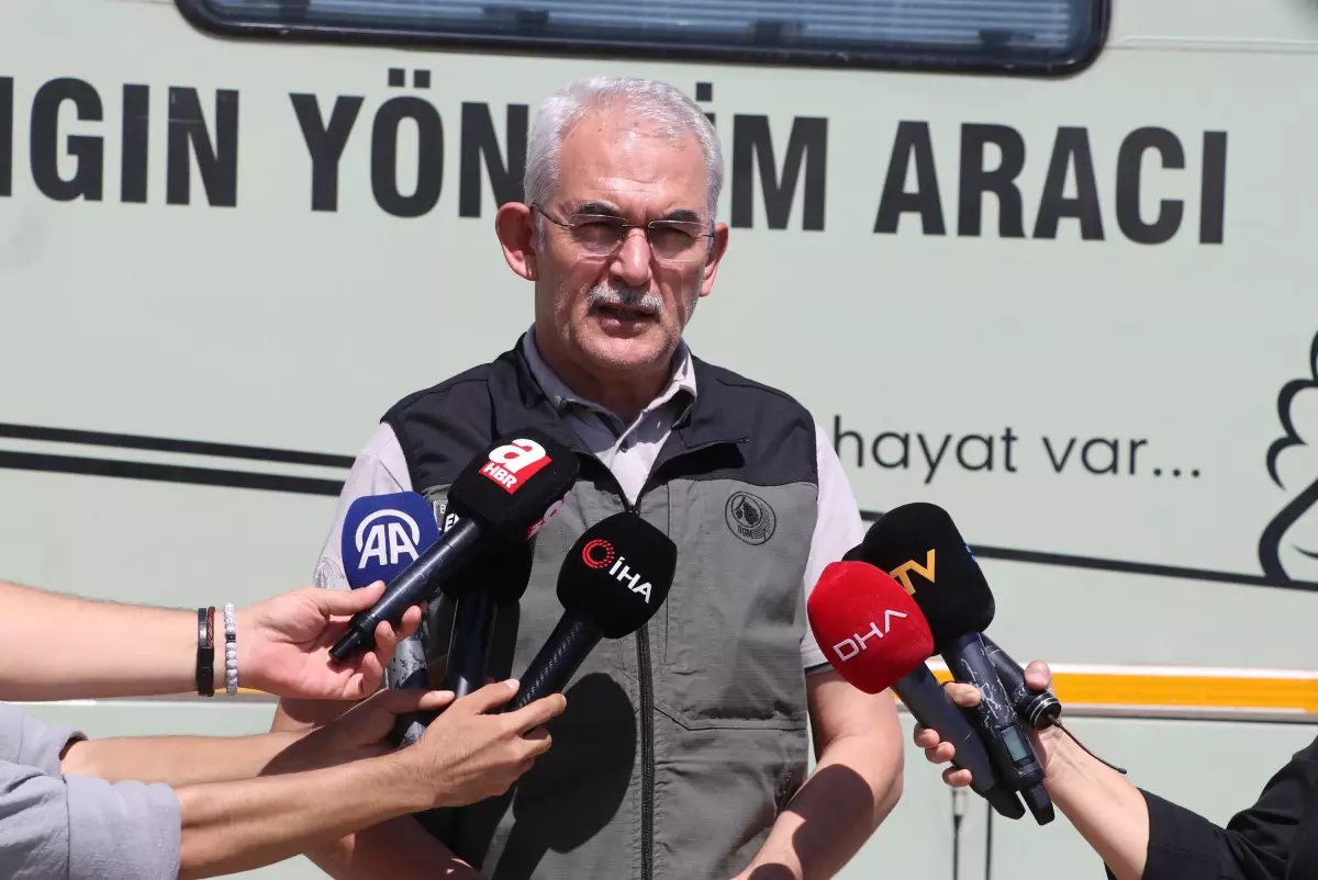 Orman Yangınları Kontrol Altına Alınmaya Çalışılıyor