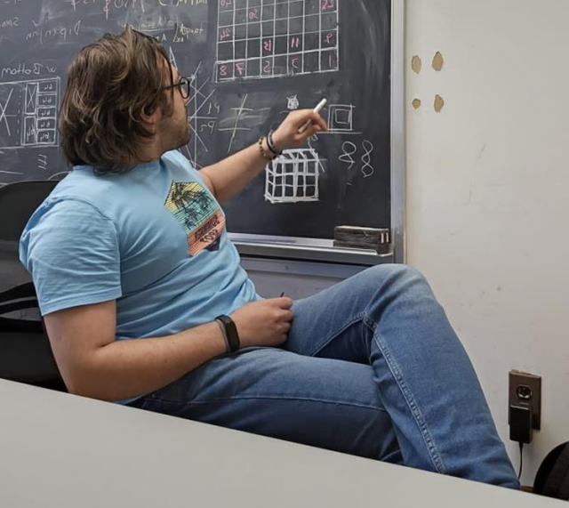 cern de gorev alan turk bilim adamindan 4 gundur 19001076 8656 m