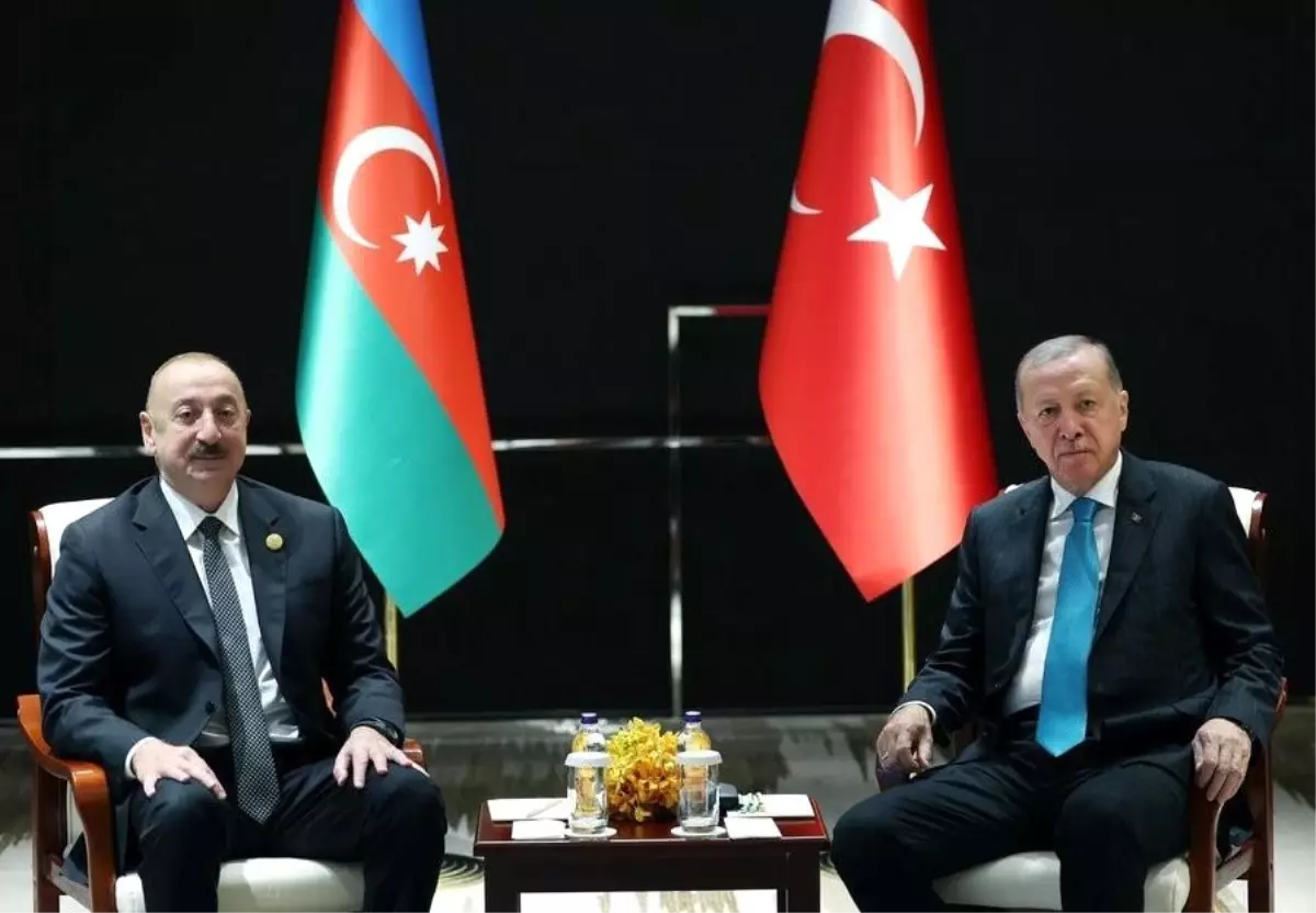 Cumhurbaşkanı Erdoğan, Azerbaycan Cumhurbaşkanı Aliyev'le görüştü