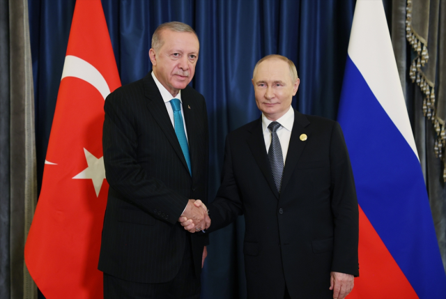 President Erdoğan and Putin are meeting! Here is the first image