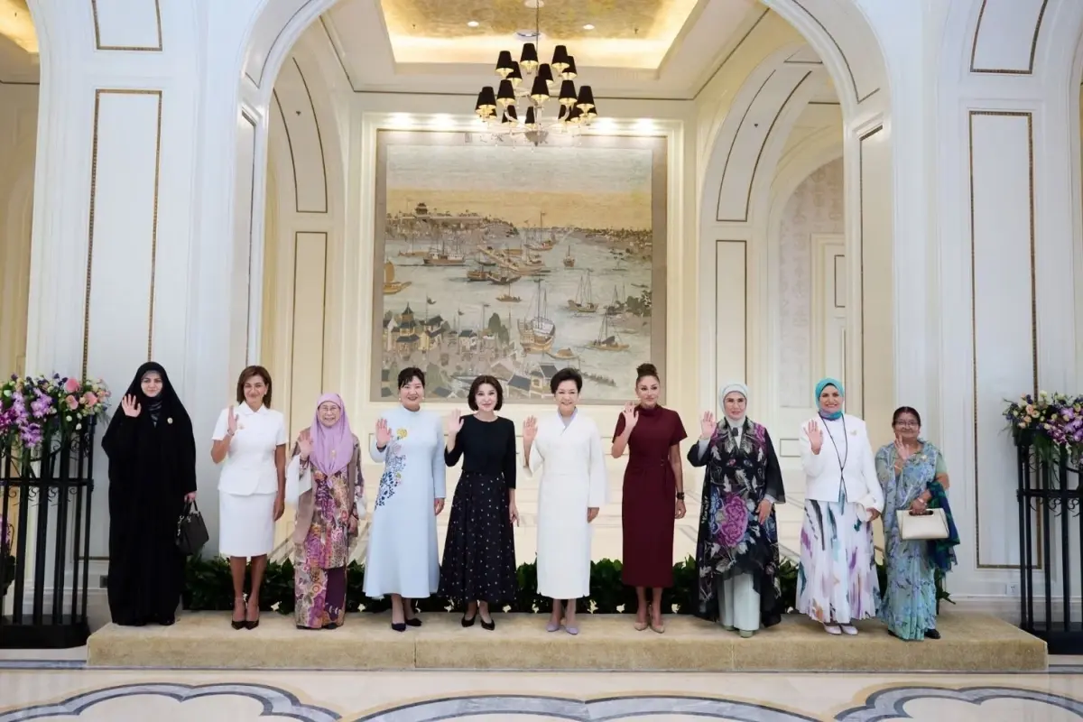 Emine Erdoğan, Çin'de lider eşleriyle bir araya geldi