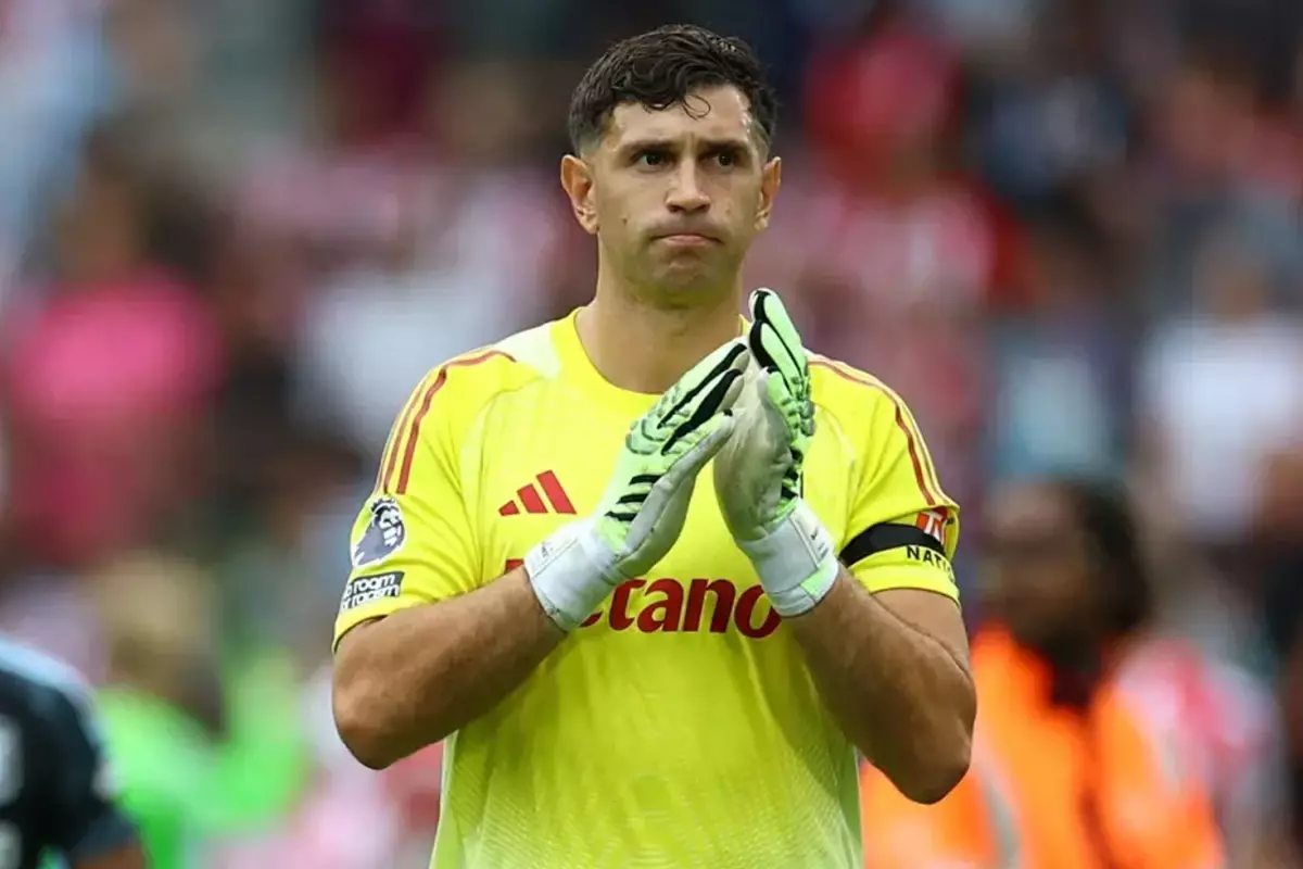 Galatasaray'ın teklifine Emiliano Martinez'den jet hızında cevap