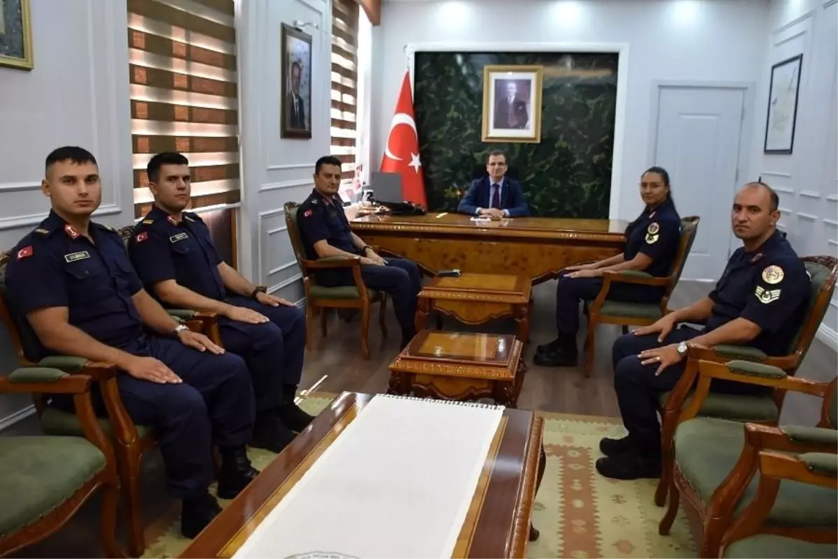 Salihli Kaymakamı Güldoğan, Jandarma Subay Adaylarını Ağırladı