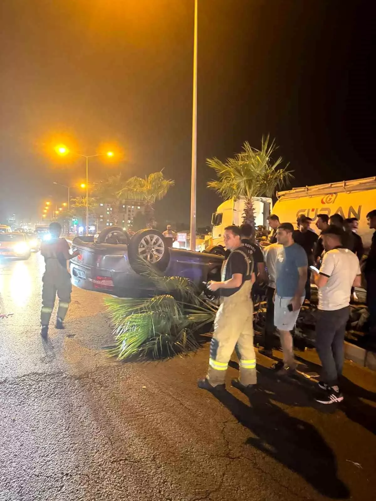 Mardin'de Otomobil Takla Attı, Sürücü Yaralandı