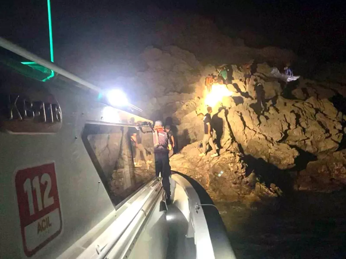 Muğla'da 14 Düzensiz Göçmen Yakalandı