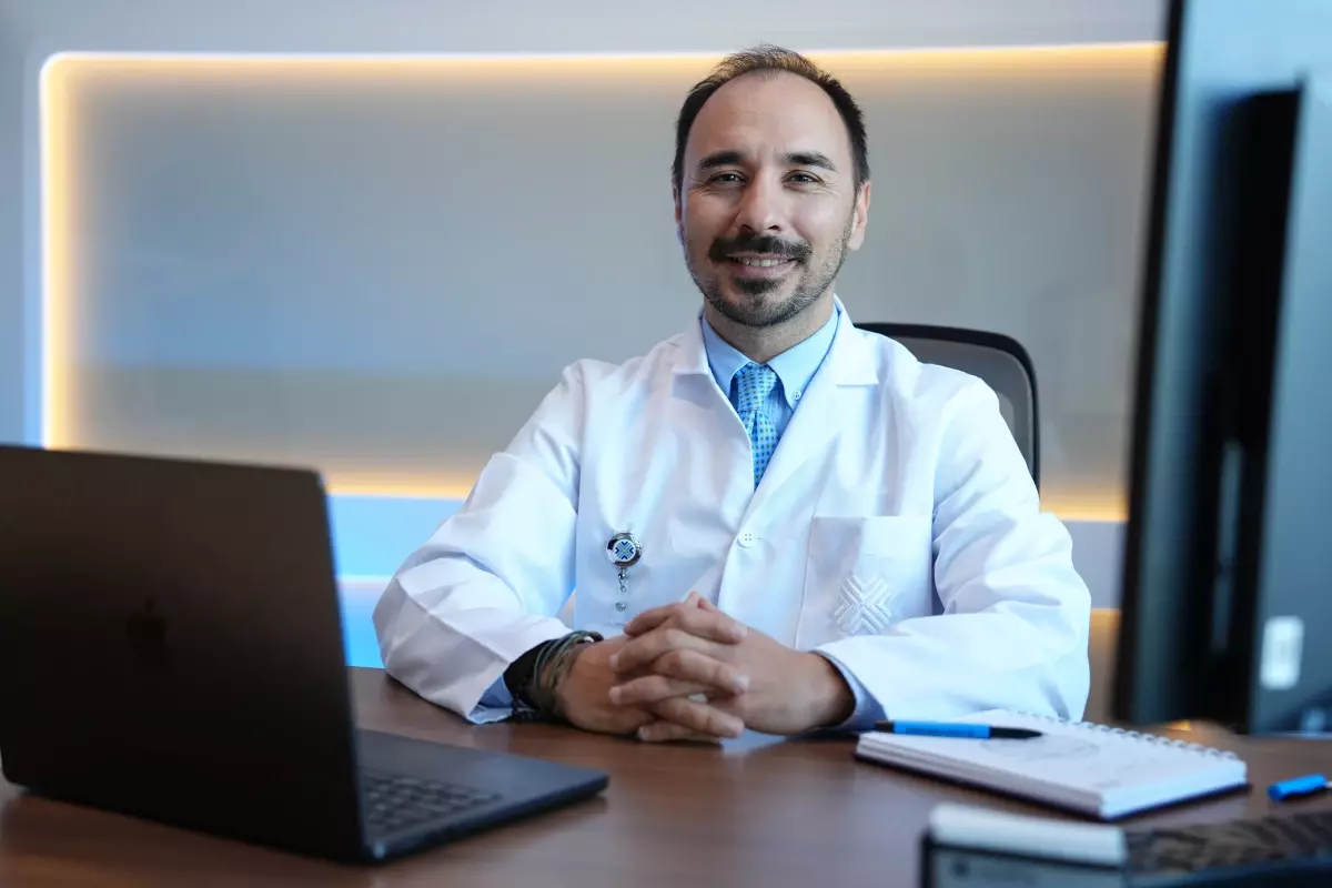 Doç. Dr. Burak Özkan: Meme Onarımında Kendi Dokusu Tercih Edilmeli