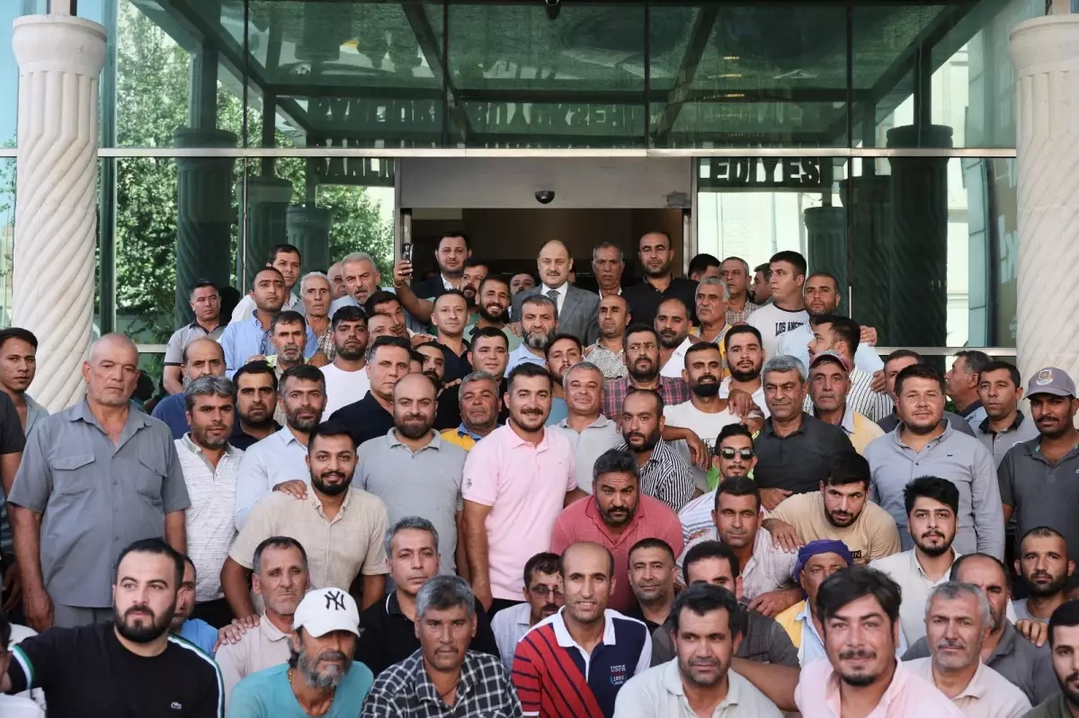 Şanlıurfa'da Geçici İşçilerin Hayali Gerçek Oldu: Daimi Kadro Müjdesi
