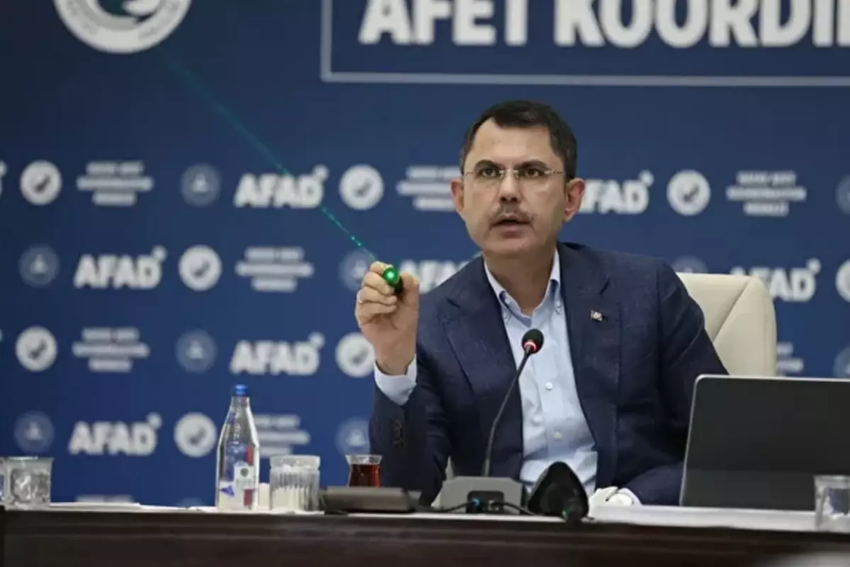 Siyaset unutuldu! CHP'li başkan ve İyi Partili vekilden Bakan Kurum'a teşekkür