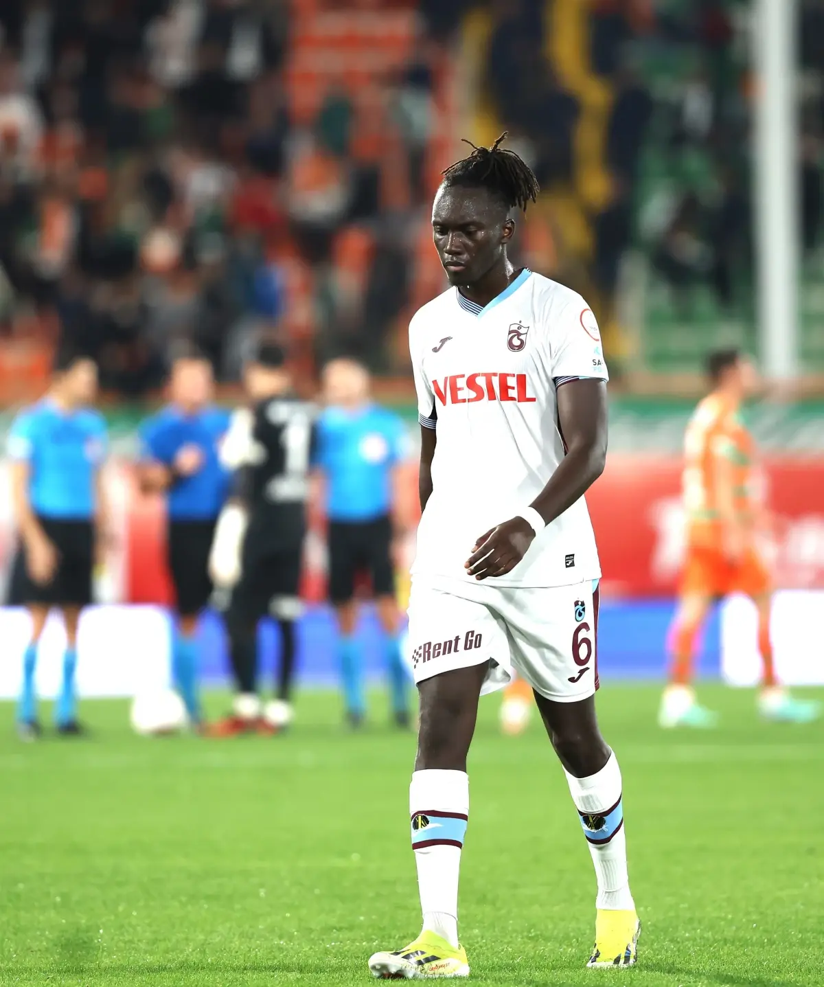 Trabzonspor'dan Batista Mendy için Sevilla ile Anlaşma