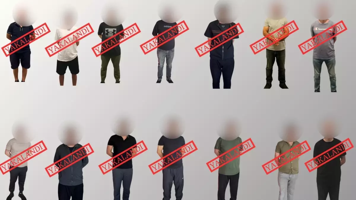 Yurt Dışında Aranan 14 Suçlu Türkiye'ye İade Edildi