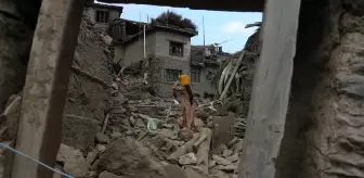 1400'den fazla can kaybı veren Afganistan'da bir deprem daha
