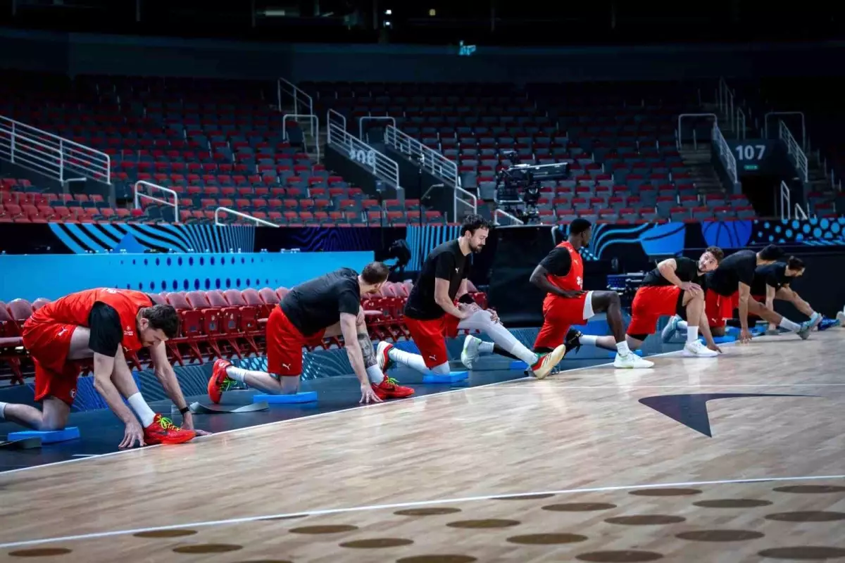A Milli Erkek Basketbol Takımı Sırbistan ile Karşılaşıyor
