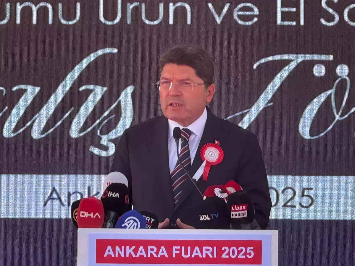 Bakan Tunç: Türkiye'de tek bir hukuk sistemi var