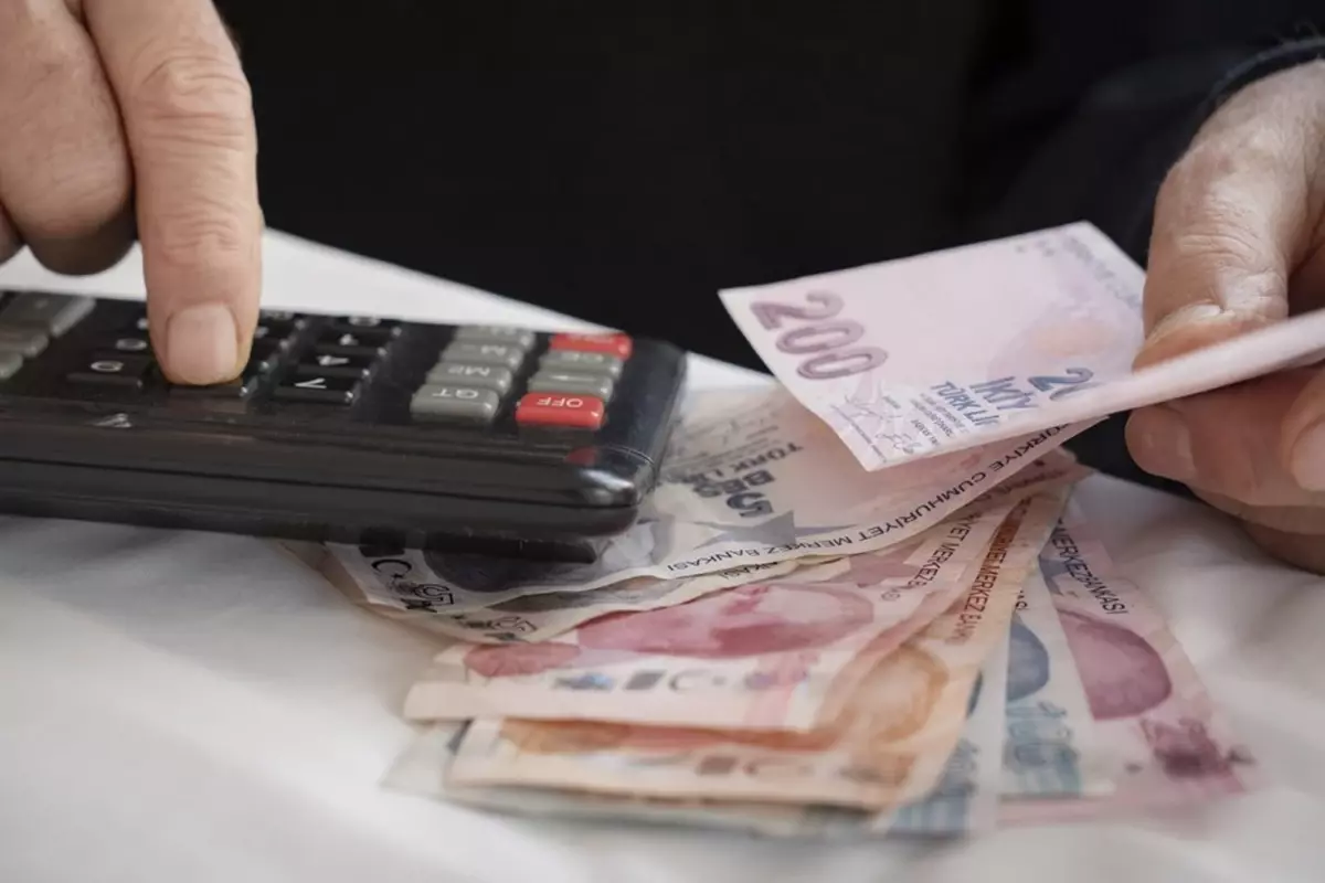 Bankalar kıyasıya yarışta: Emekli promosyonları 35 bin TL'ye çıkabilir