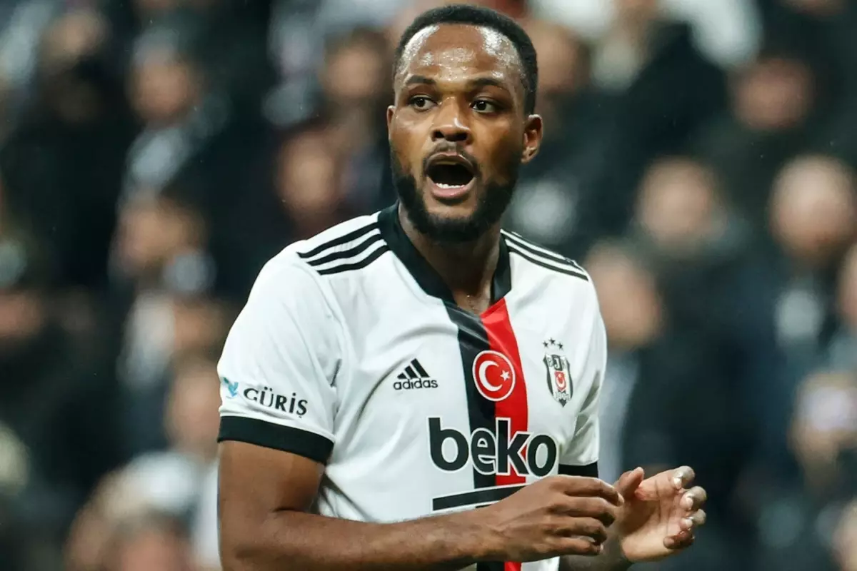 Cyle Larin'den sürpriz transfer