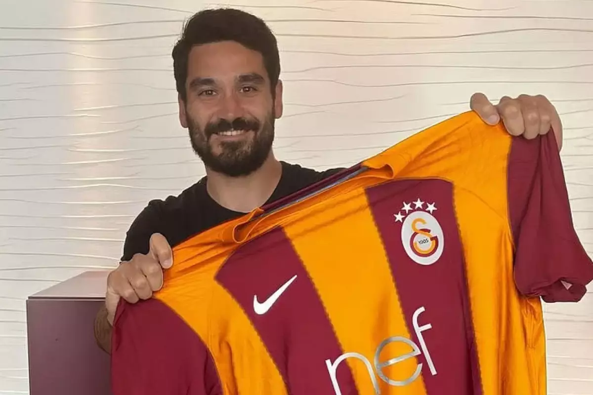 Galatasaray&apos;ın yeni transferi İlkay Gündoğan, İstanbul&apos;a geldi