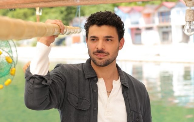 Gözleri KaraDeniz 1. bölüm tek parça full HD izleme linki var mı?