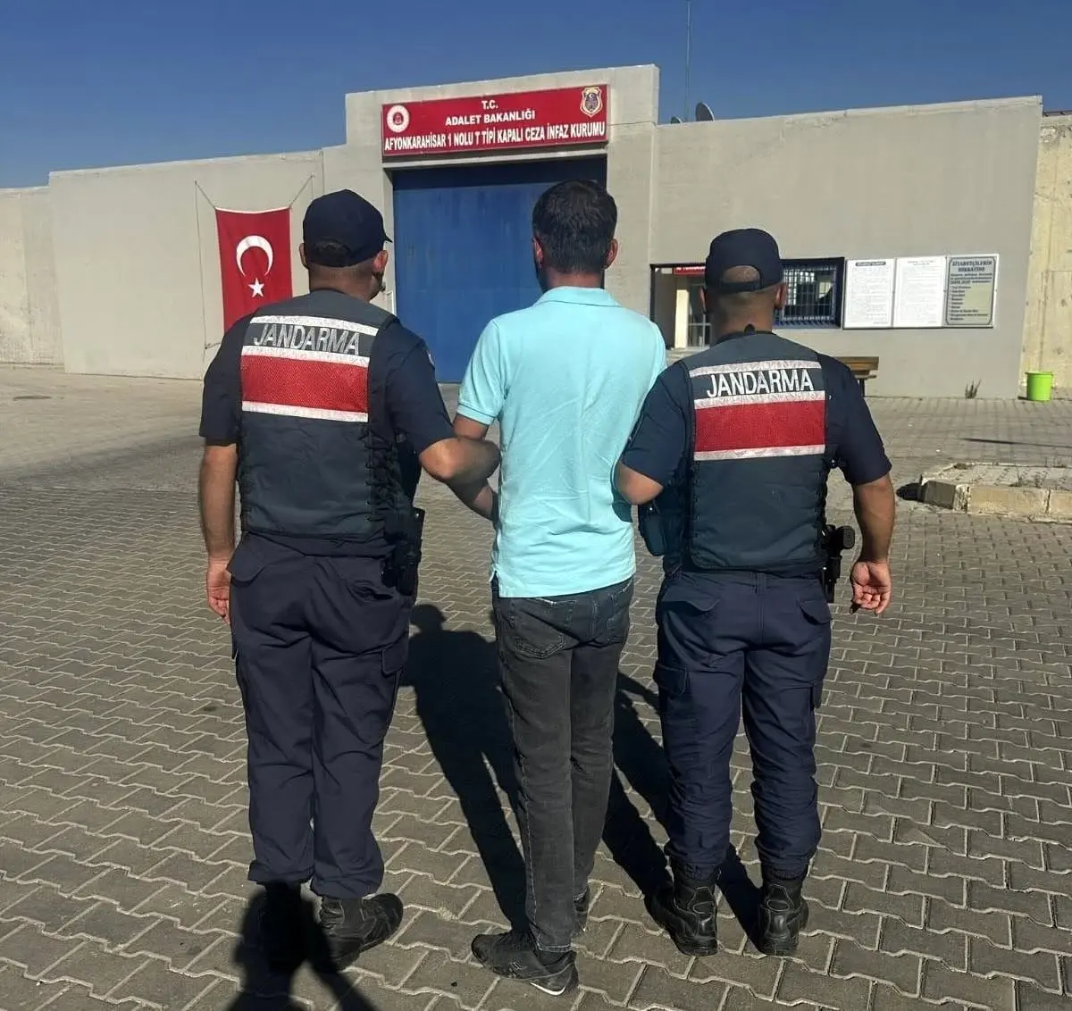 Hırsızlıktan 18 Yıl Hapis Cezası Olan Şahıs Yakalandı