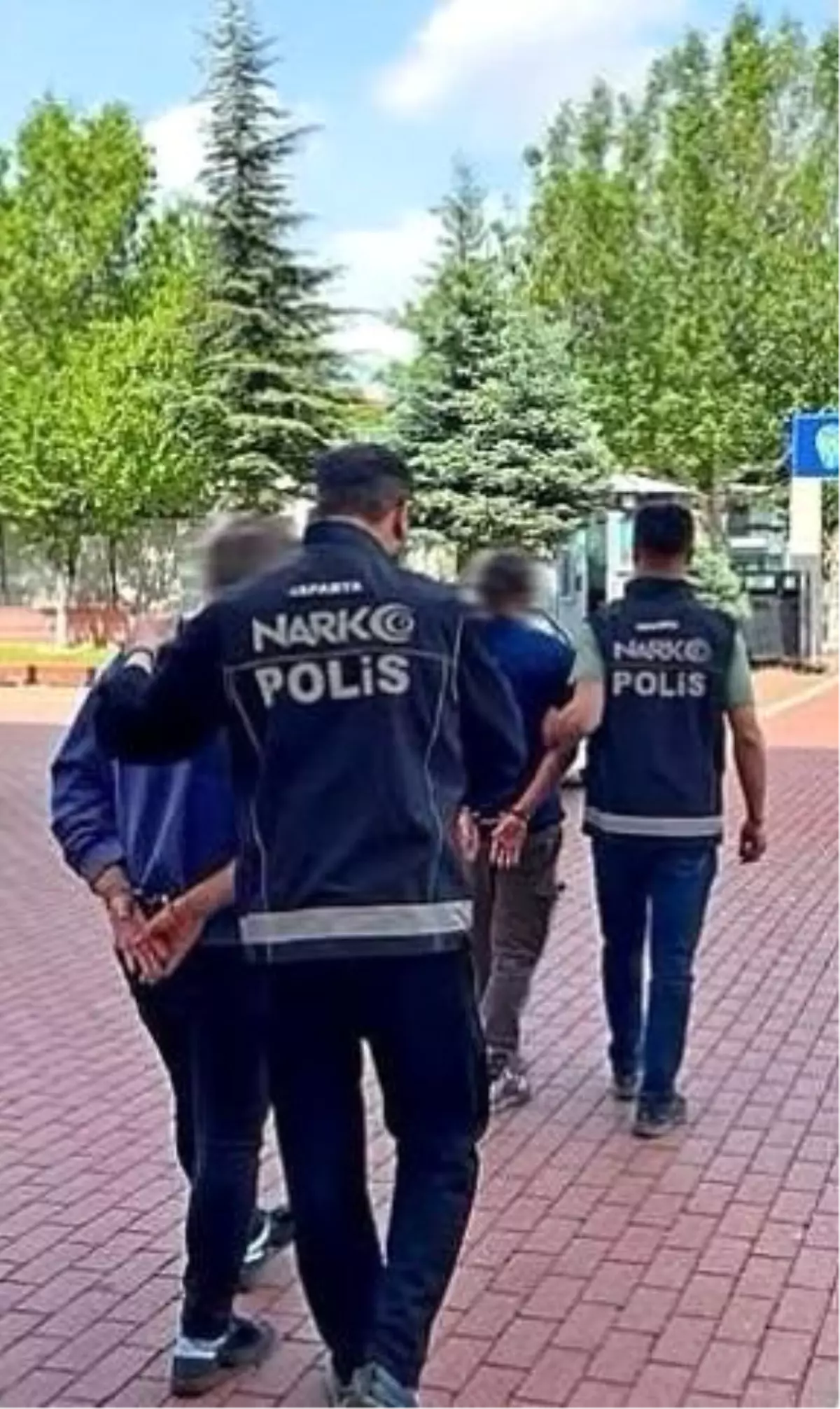 Isparta'da Uyuşturucu Operasyonu: 80 Kullanımlık Sentetik Kannabinoid Ele Geçirildi