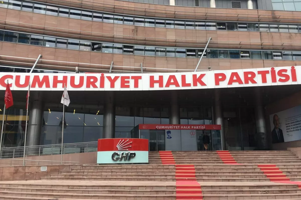 İstanbul Kongresi iptal oldu, CHP acil koduyla toplanıyor