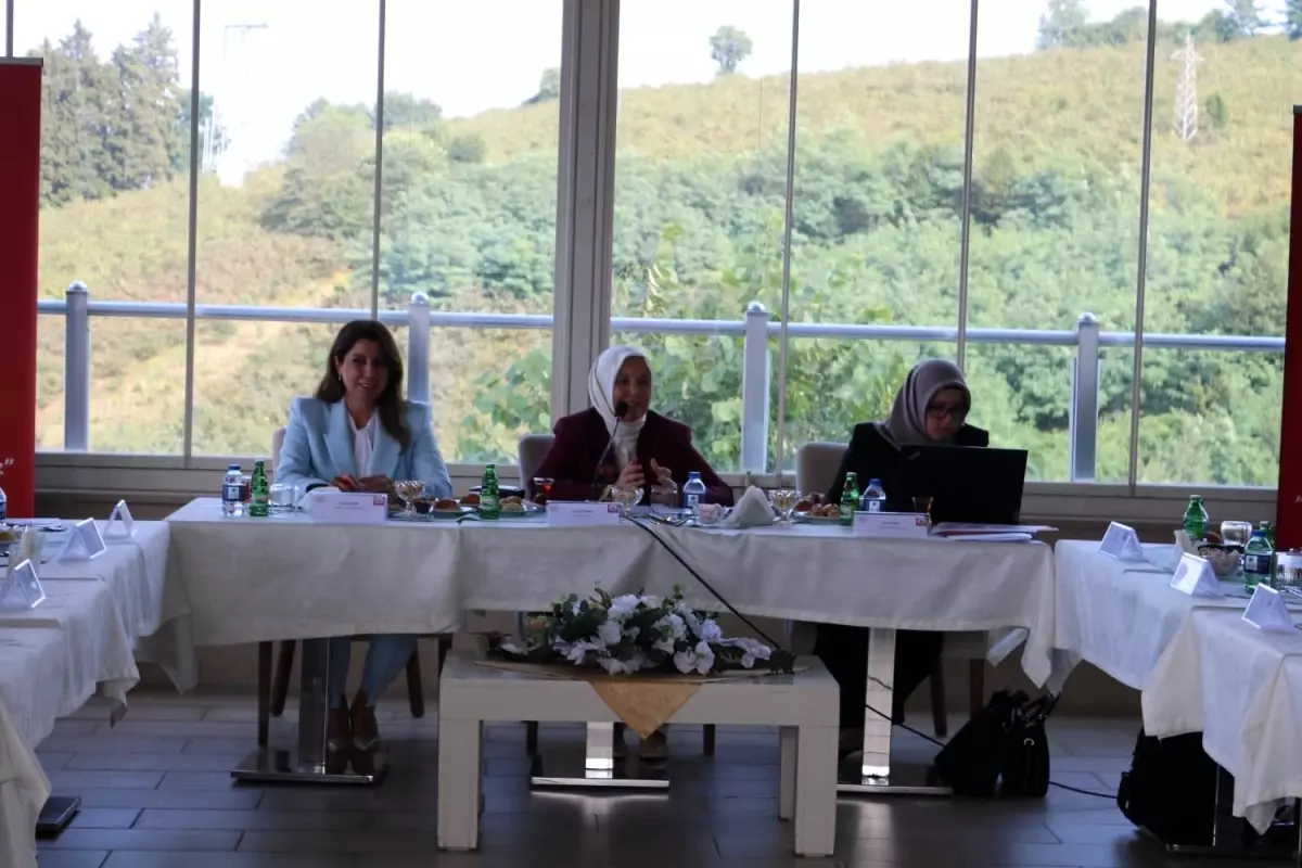 Kadın Hizmetleri Bölgesel İstişare Toplantısı Trabzon’da Yapıldı
