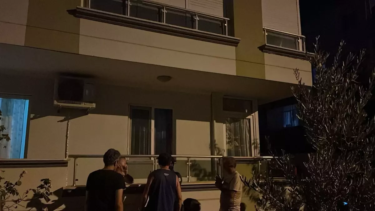 Menteşe Belediye Başkanı’nın Aile Evine Molotof Kokteyli Atıldı