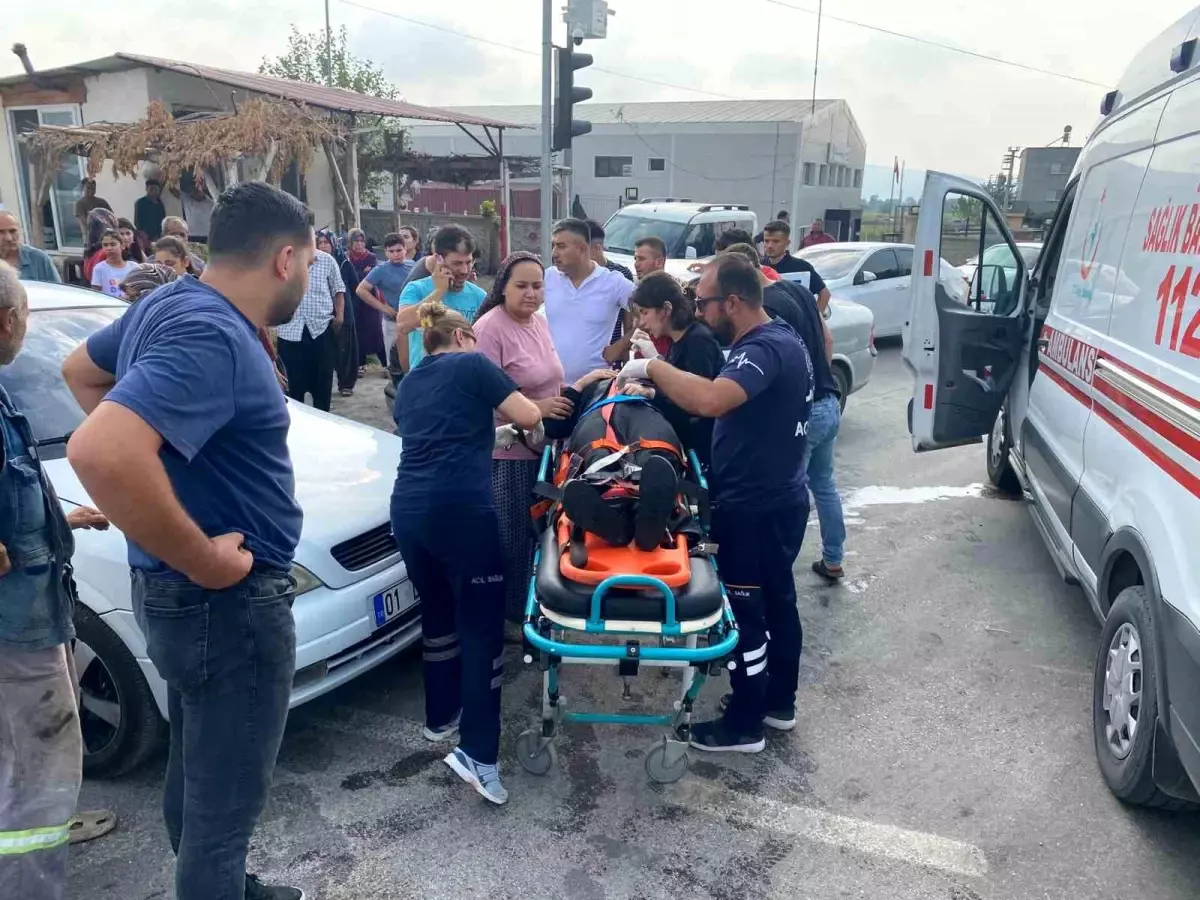 Osmaniye'de 3 Araçla Trafik Kazası: 3 Yaralı