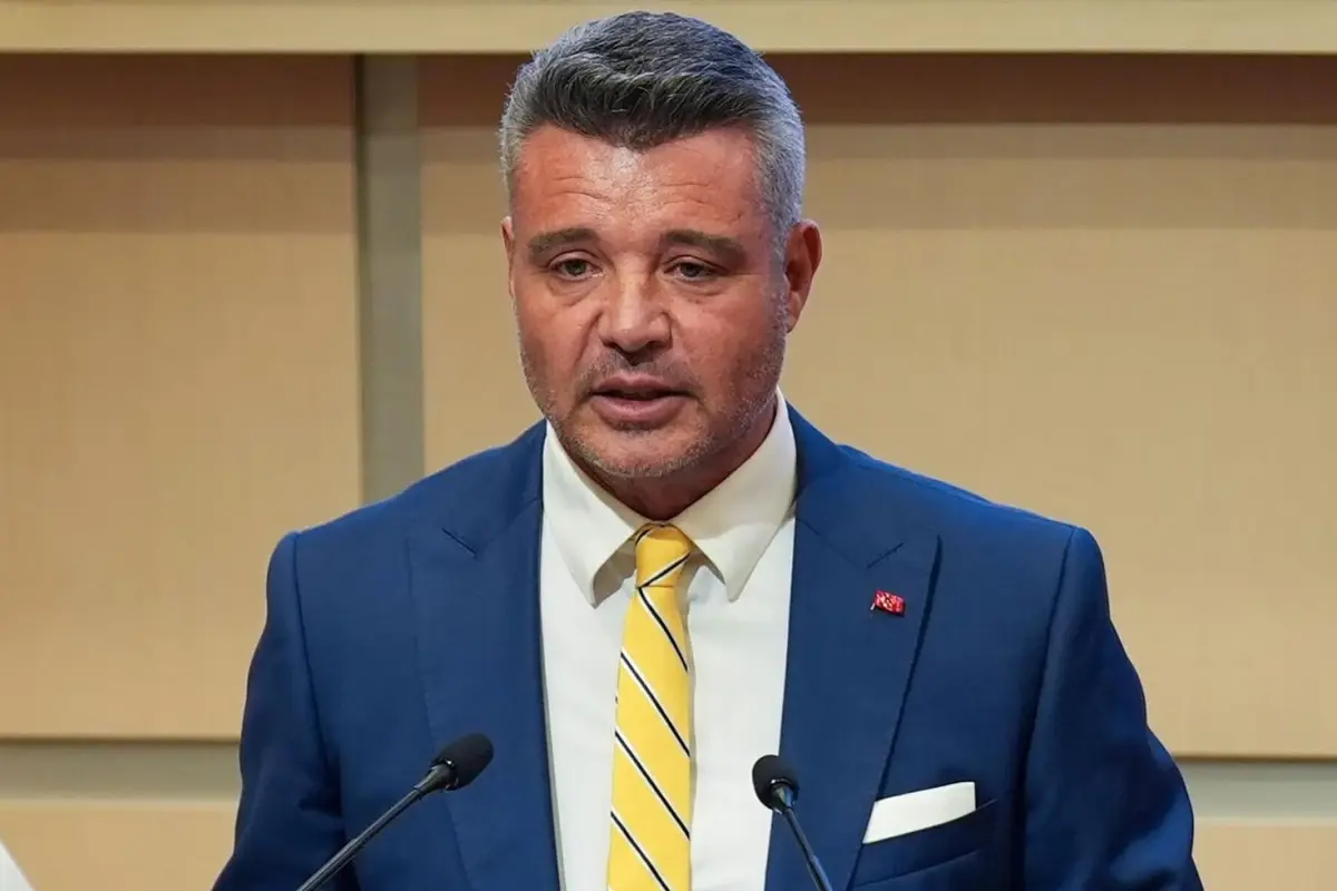 Teklifleri götürdü! Sadettin Saran'dan kendisine seçimi kazandıracak 2 bomba hamle