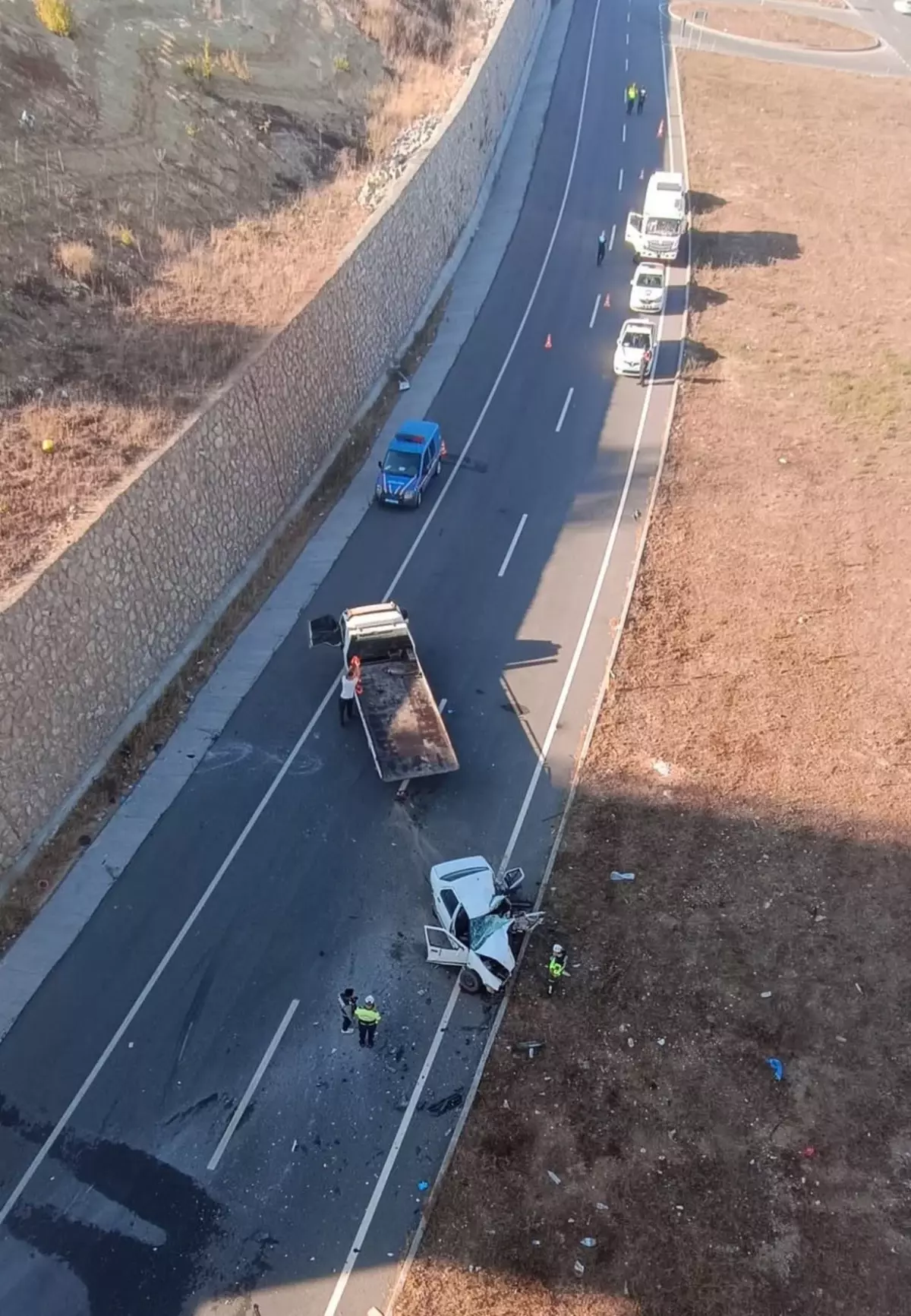 Ters Yöne Giren Araçla Çarpıştığı Kaza Sonucu Genç Hayatını Kaybetti