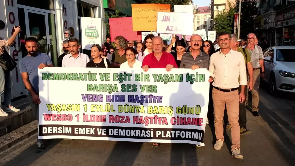 Tunceli'de 1 Eylül Dünya Barış Günü Yürüyüşü Düzenlendi