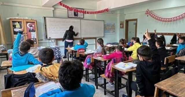 Okulların açılmasına kaç gün kaldı? 2025 Okullar ne zaman açılıyor?