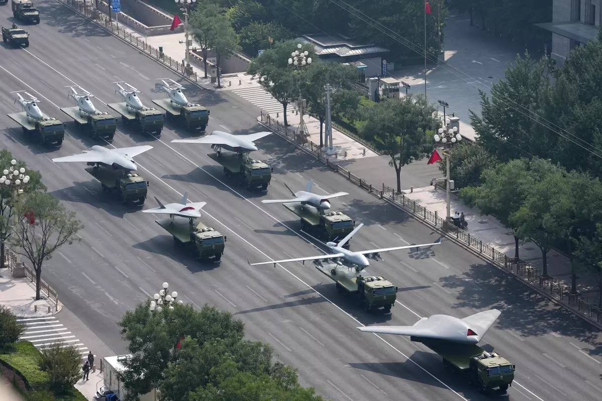 Çin'de Faşizme Karşı Zaferin 80. Yılı İçin Askeri Geçit Töreni Düzenlendi