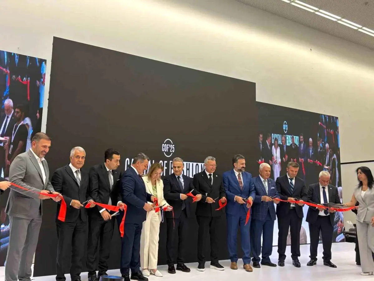 Ankara Uluslararası Hazır Giyim ve Moda Fuarı COF'25 Başladı