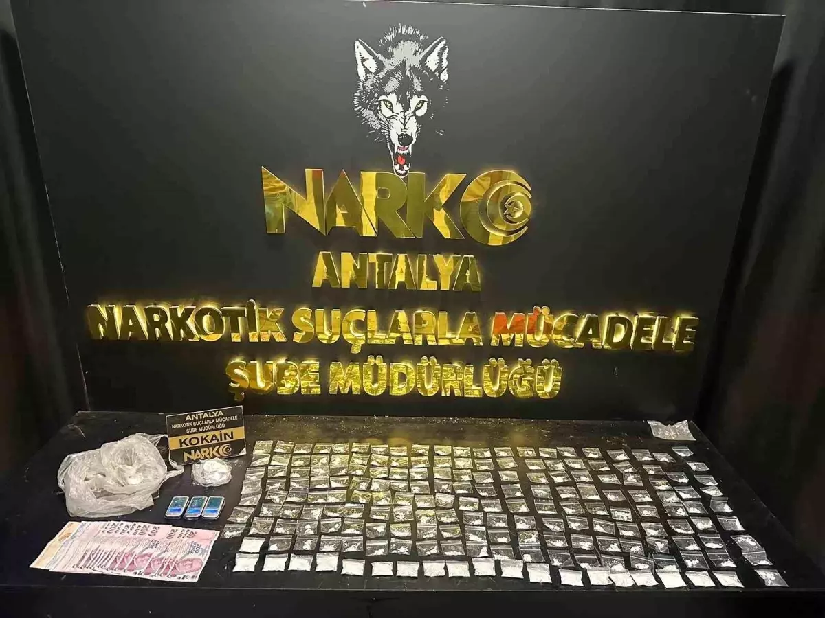 Antalya'da Narkotik Operasyonunda 38 Şüpheli Yakalandı