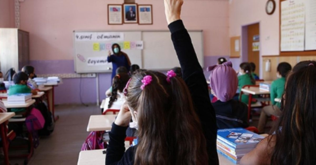 Ara tatil ne zaman? 2025 Kasım ve Nisan ara tatillerinin tarihleri belli oldu mu?