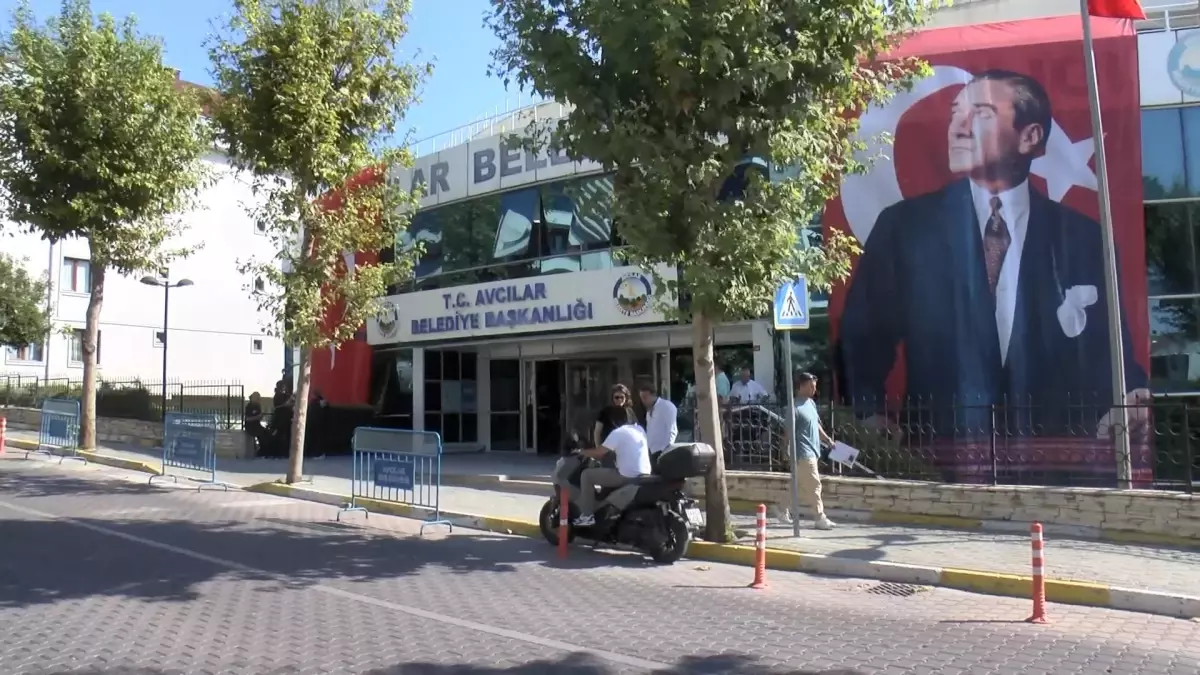 Beşiktaş ve Avcılar Belediyelerine Suç Örgütü Soruşturması: 7 Gözaltı