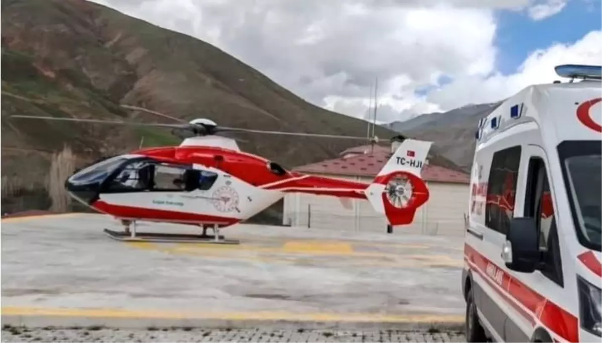 86 Yaşındaki Hasta Helikopter Ambulansla Nakledildi