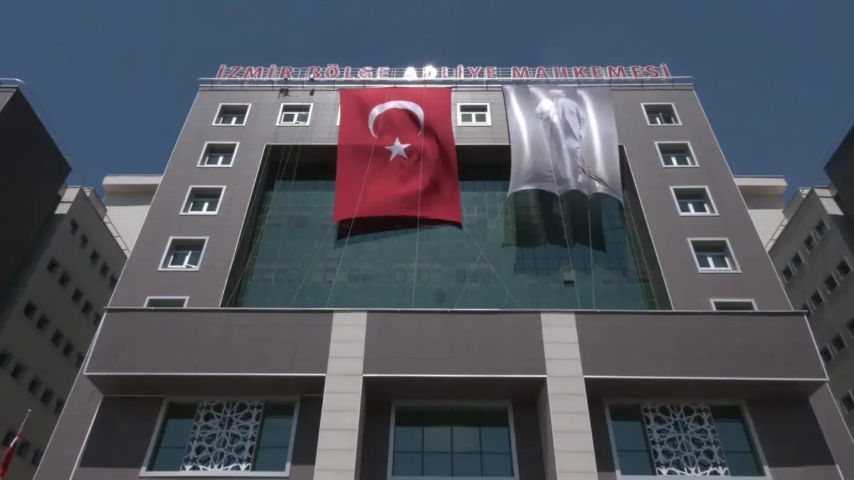Büro Emekçileri Sendikası: 'Bağımsız Bir Yargı Sistemi İçin Mücadele Etmeye Devam Ediyoruz'