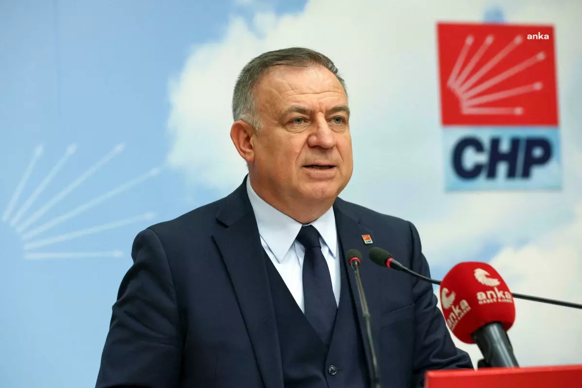 CHP'li Zeybek: İstanbul İl Kongresi'nde Hukuksuzluk 5 Milyar Dolara Mal Oldu