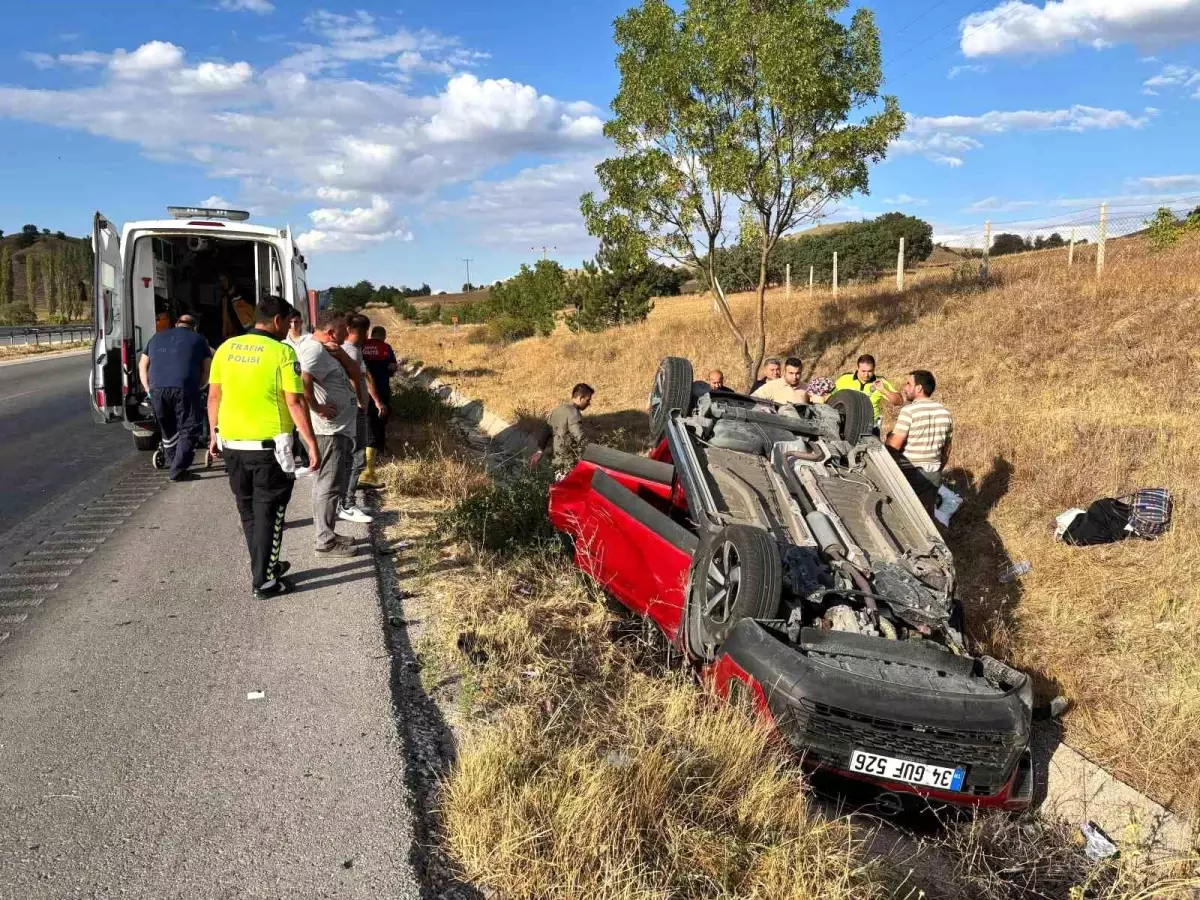 Çorum'da Trafik Kazası: 2 Yaralı