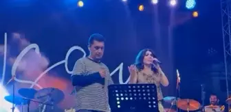 Dünya Barış Günü'nde Rewşan Çeliker ve Sinan Kaynakçı'dan Kürtçe düet