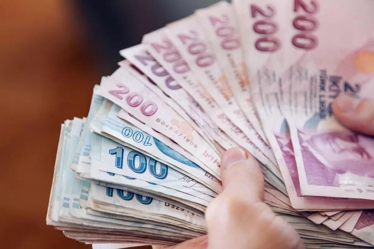 Enflasyon ağustos ayında yüzde 2,04 arttı, yıllık bazda yüzde 32,95 oldu