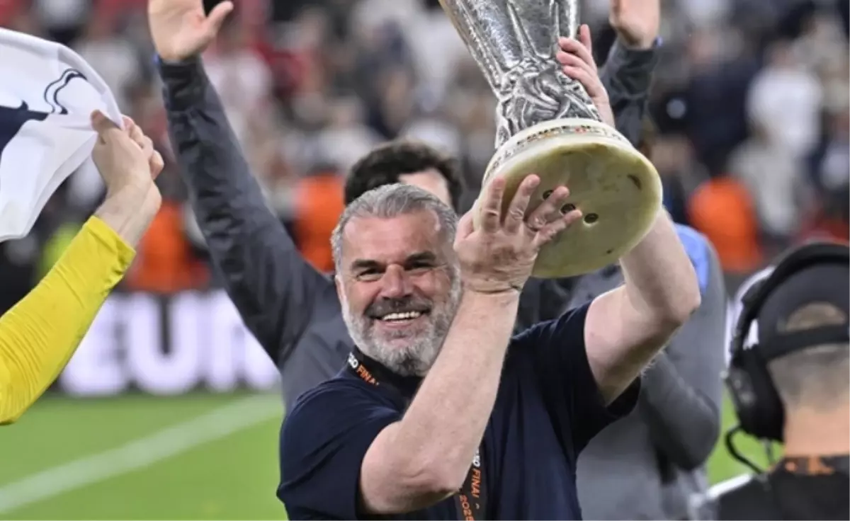 Fenerbahçe'nin teknik direktörü Postecoglou mu olacak?