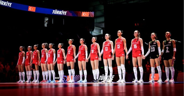 Filenin Sultanları yarı final rakibi kim? Milli voleybol takımı ABD'yi yenerse rakibi kim olacak?
