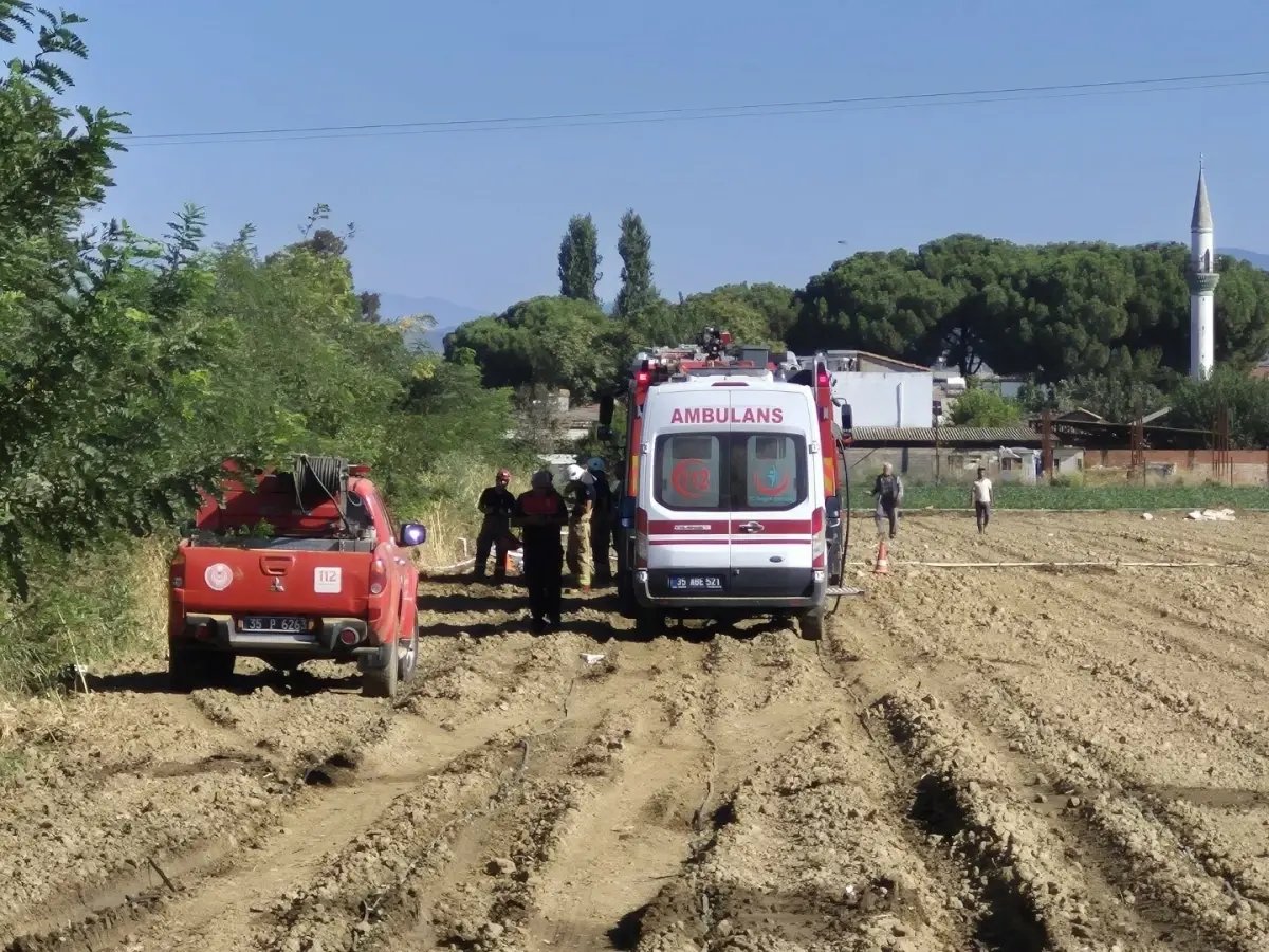 İzmir'de Eğitim Uçağı Düştü