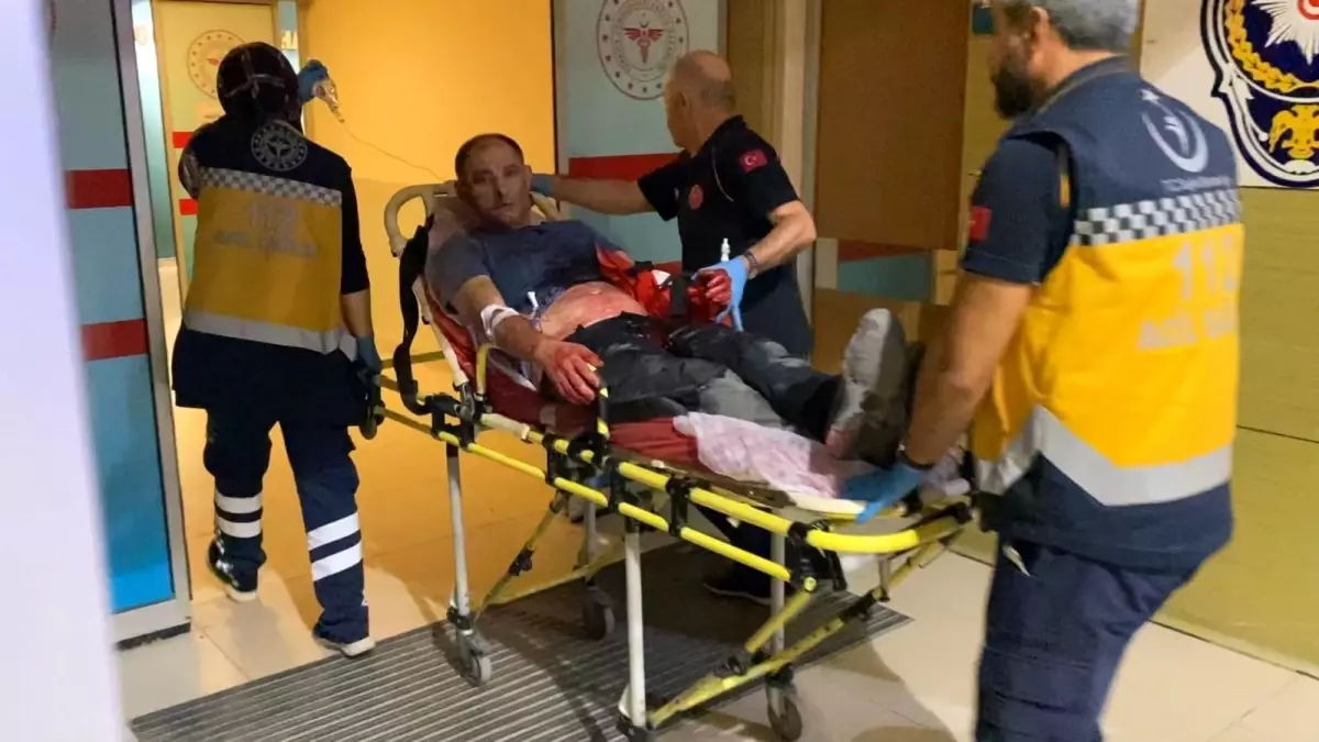 Bursa'da Alkollü Şahıs Bıçaklandı