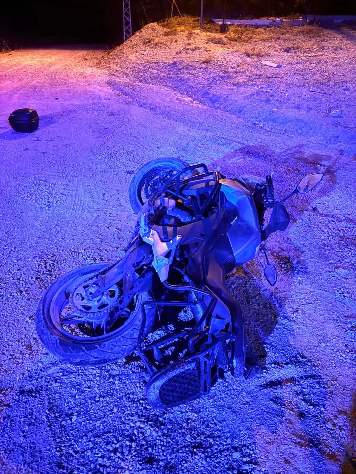Korkuteli-Tefenni Karayolunda Motosiklet Kazası: 1 Ölü, 1 Yaralı