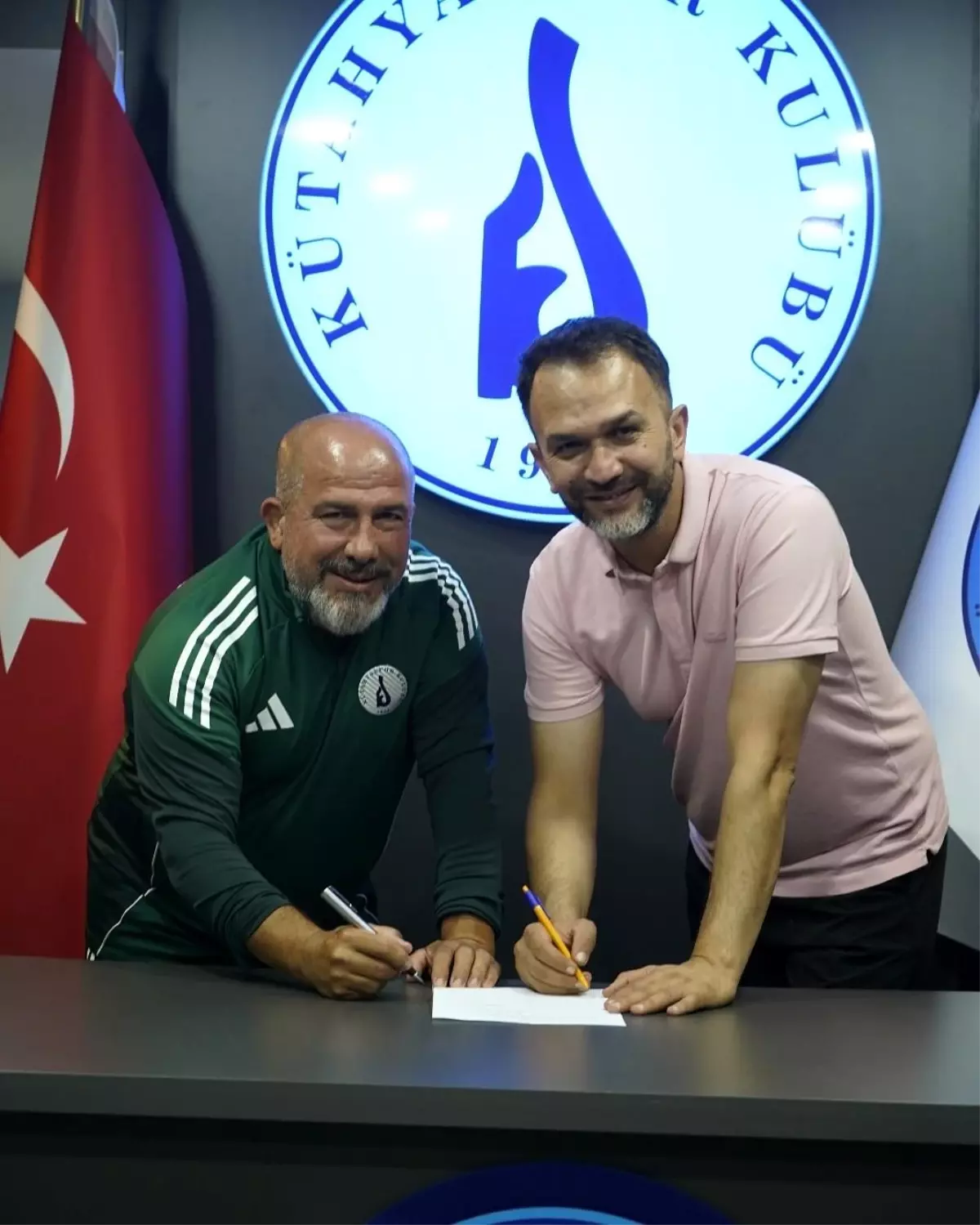 Kütahyaspor, Deneyimli Masör Mehmet Kaçar ile Anlaştı