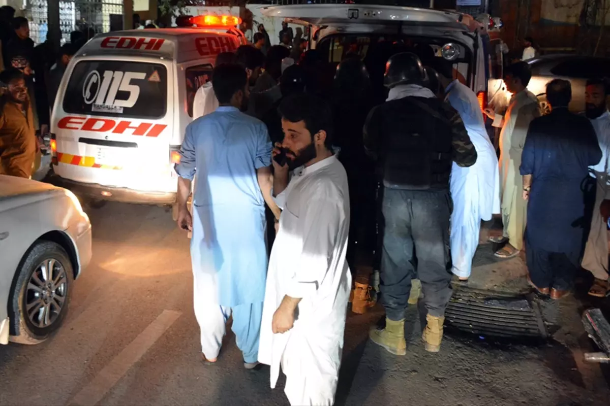 Pakistan'da anma törenine bombalı saldırı: 6 ölü, 29 yaralı